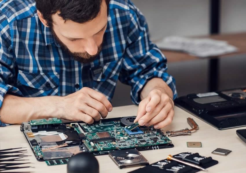 laptop repair dubai