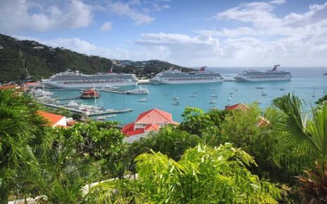 St Thomas Tours: Island Hopping and Exploring Nearby Gems