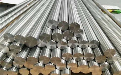 A bunch of 431 stainless steel round bars