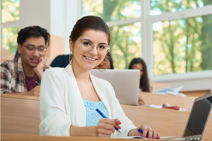 Business Management Courses in Australia