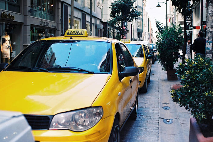 jeddah airport to makkah taxi fare