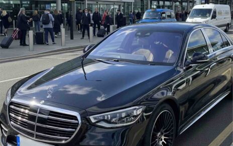 gatwick airport taxi